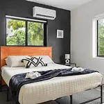 Free Parking Apt With Wifi At Biscayne Park