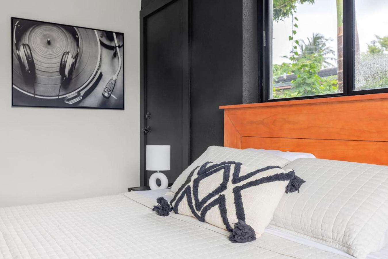 Apartment Free Parking With Wifi At Biscayne Park Miami
